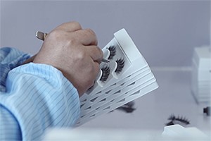 Fornecedores de marcas de ventiladores de cílios pré-fabricados duráveis ​​da China