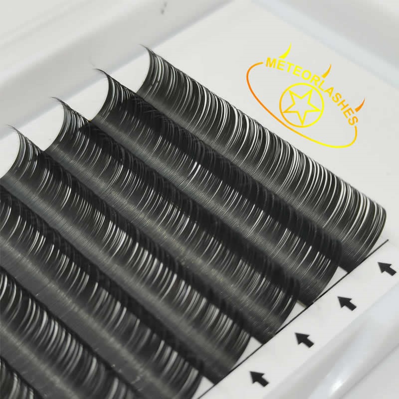 false eyelashes