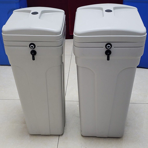 Blue Brine tank 70L and 100L with different sizes