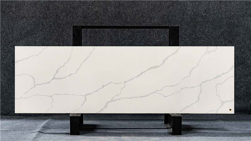 white quartz cabinet countertops