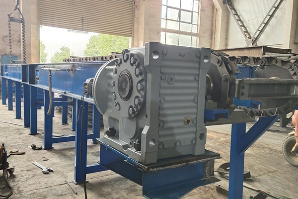 Installation and commissioning process of ingot casting machine